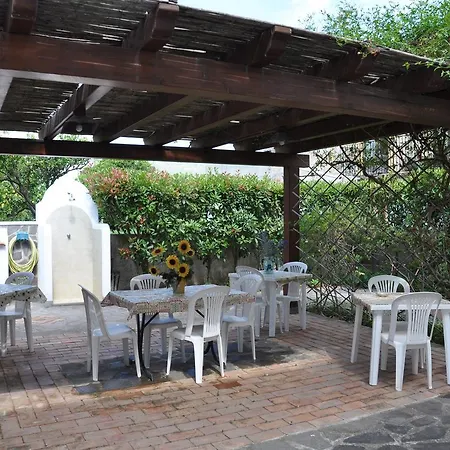 Apartmanhotel Vacanze S. Anna 2*