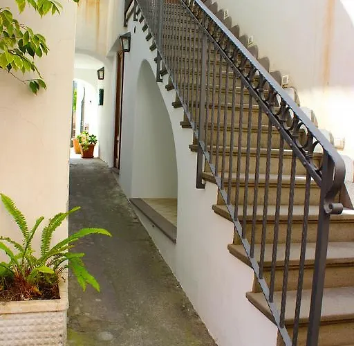 Vacanze S. Anna Aparthotel 3*